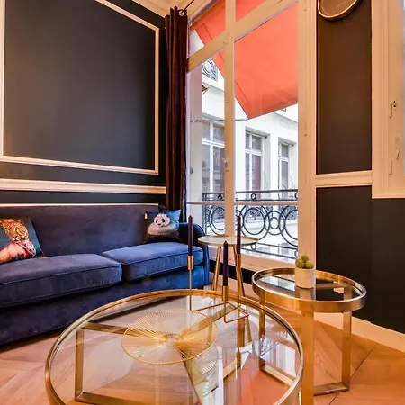 Apartment The Champs Elysees Blue